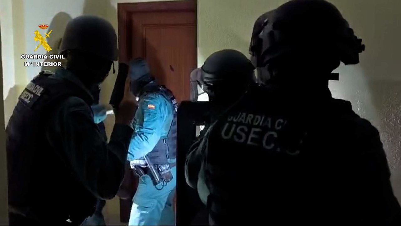 Agentes en la 'Operación Cuzco'