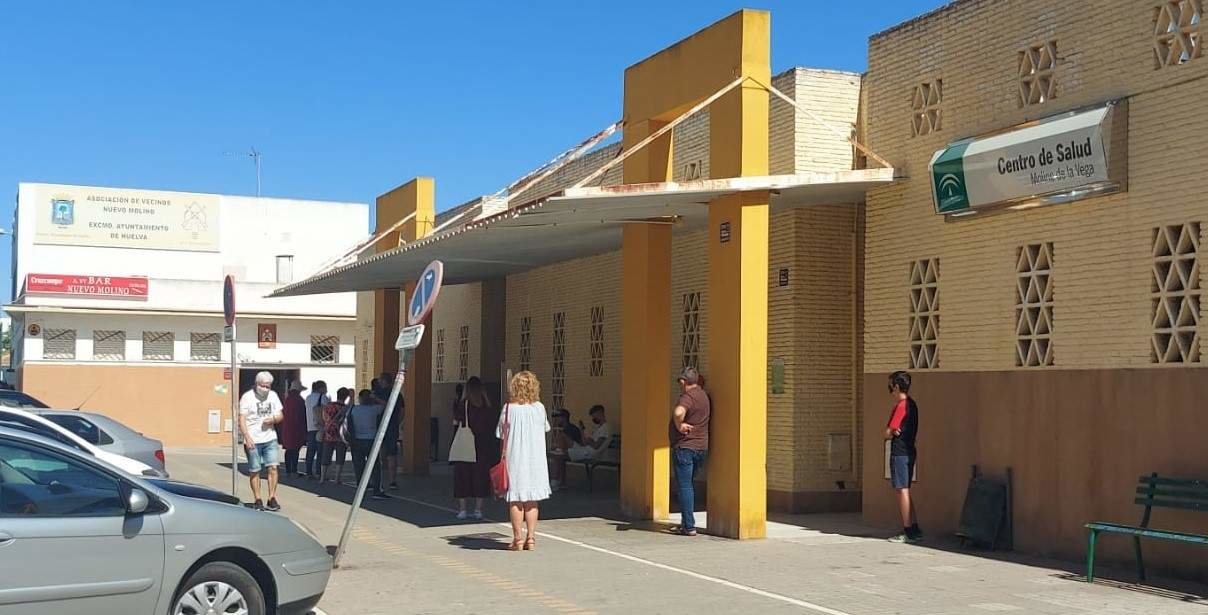 Centro de salud del Molino, uno de los que más tardan en dar cita, hasta un mes en algunos casos