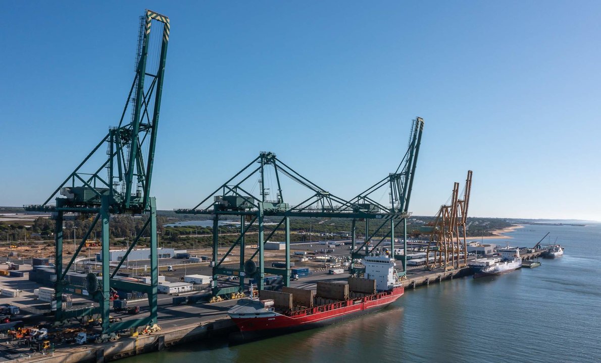 Muelle Sur Puerto de Huelva