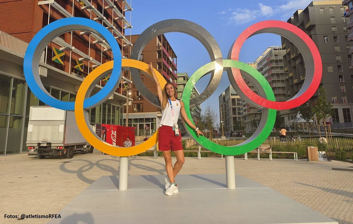 Laura García Caro en París.