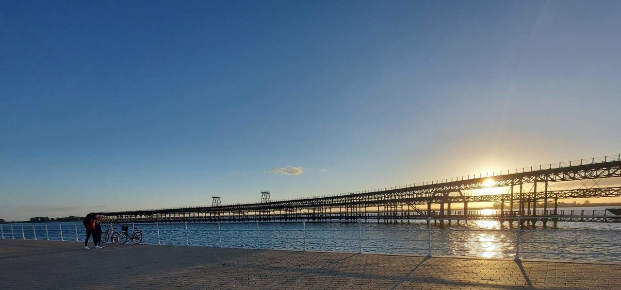 Muelle de la Cía de Río Tinto, icono turístico de la capital