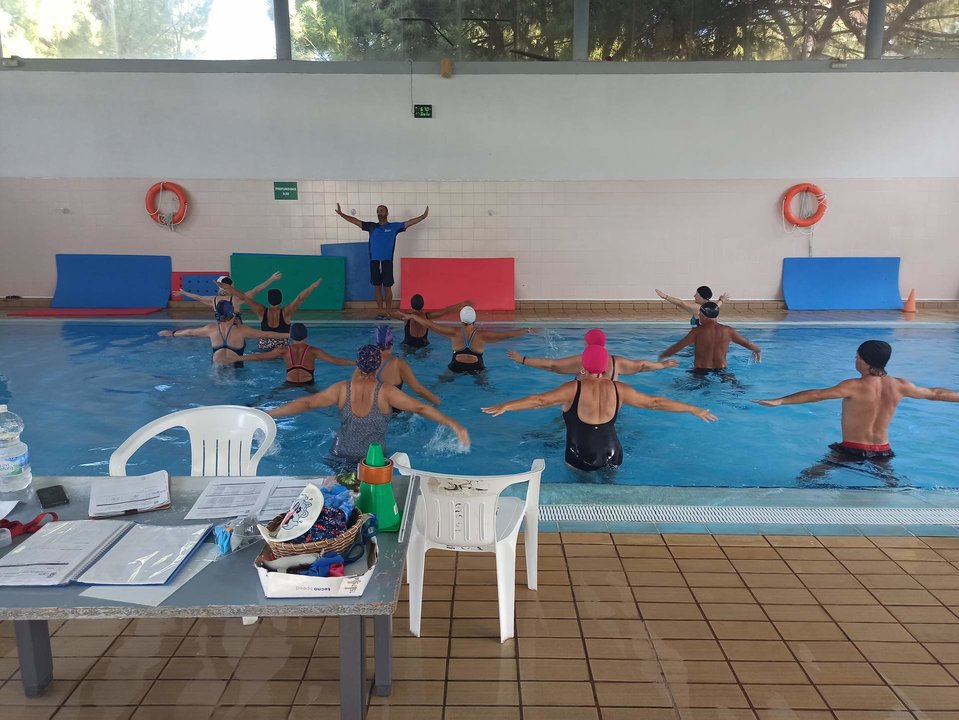 Piscina del polideportivo Diego Lobato