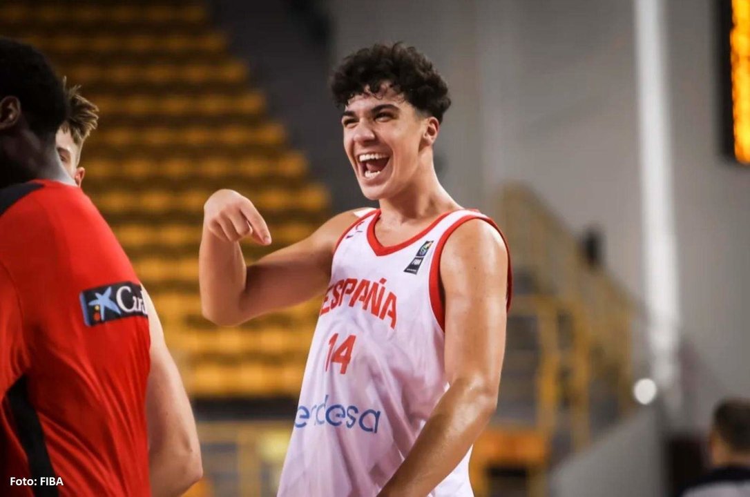 El onubense Alfonso Rodríguez con la selección española.