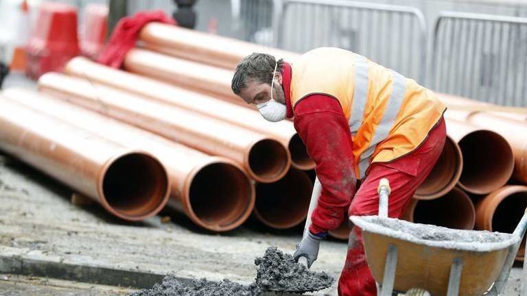 Un trabajador en el tajo