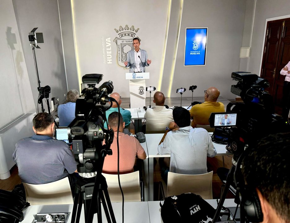 Rueda de prensa de Francisco Muñoz