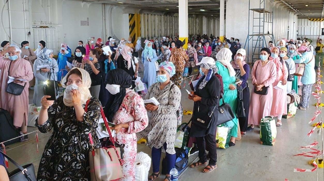 Llegada de trabajadoras marroquíes a Huelva