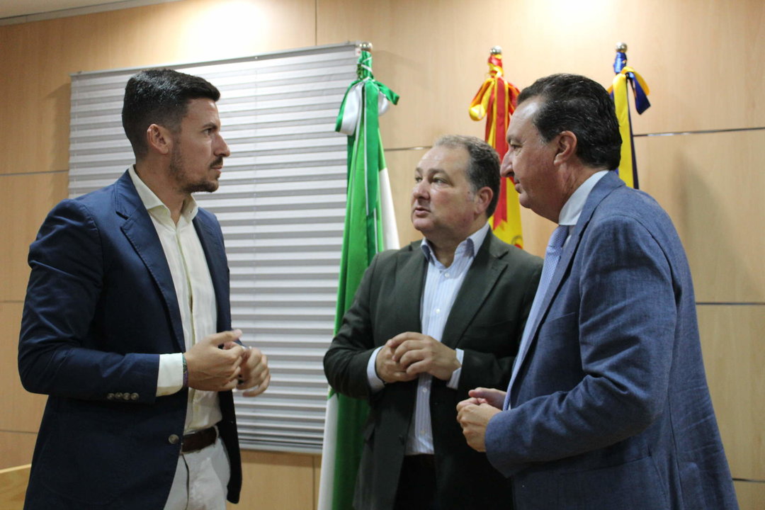 Cano, Toscano y Manuel Andrés